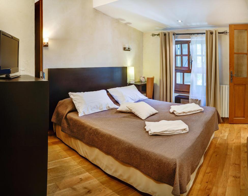 Hotel Les Remparts 미르포아 객실 사진